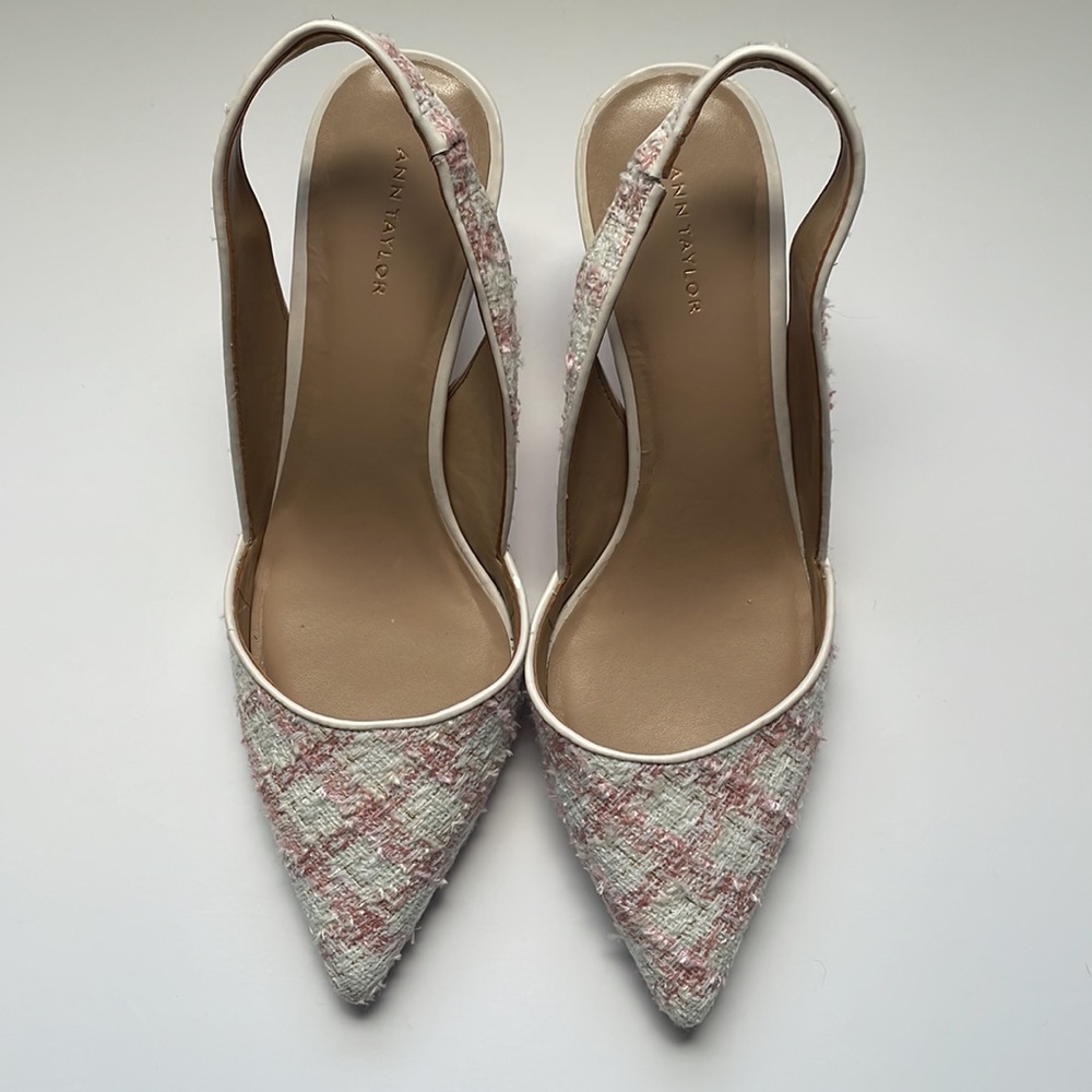 💜Ann Taylor SZ 7.5M pink/white/gold sling back heels💜